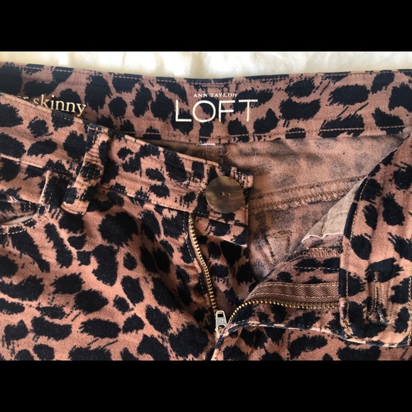 Ann Taylor Loft - Velvet Cheetah print pants - Picture 4 of 8
